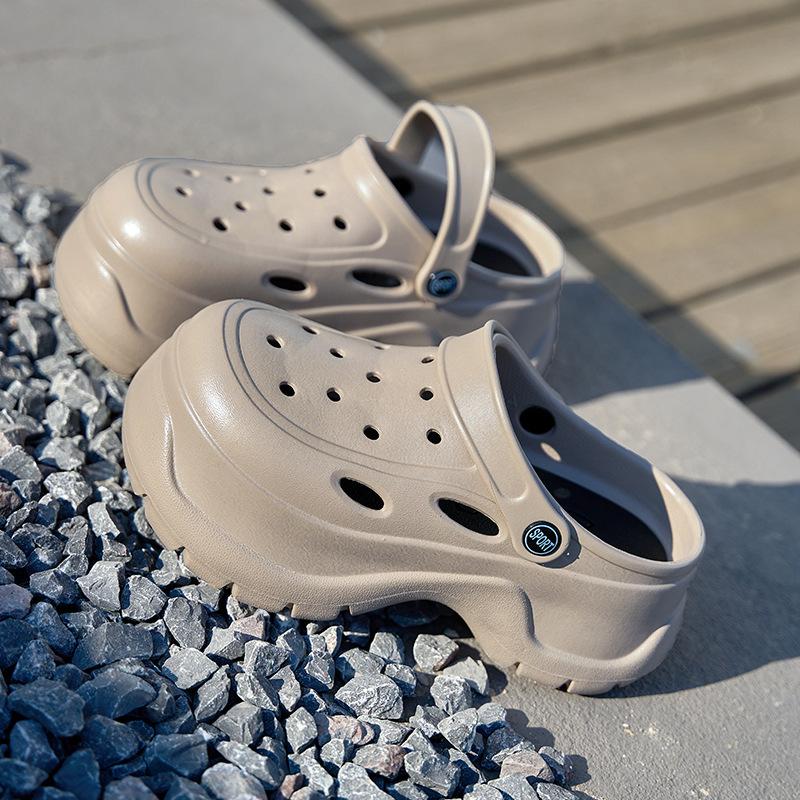 

Простые шлепанцы на толстой подошве, летние новые пляжные шлепанцы для улицы, домашние комнатные нескользящие прохладные шлепанцы женские 40/41 (suitable for size 39/40)