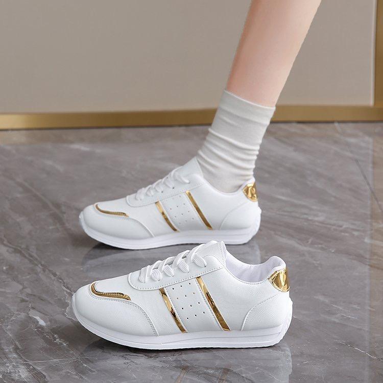 Kadın Spor Ayakkabıları Moda Deri Günlük Ayakkabılar Açık Hava Hafif Yürüyüş Ayakkabıları Kadınlar İçin Nefes Alabilen Vulkanize Ayakkabılar Zapatillas Mujer