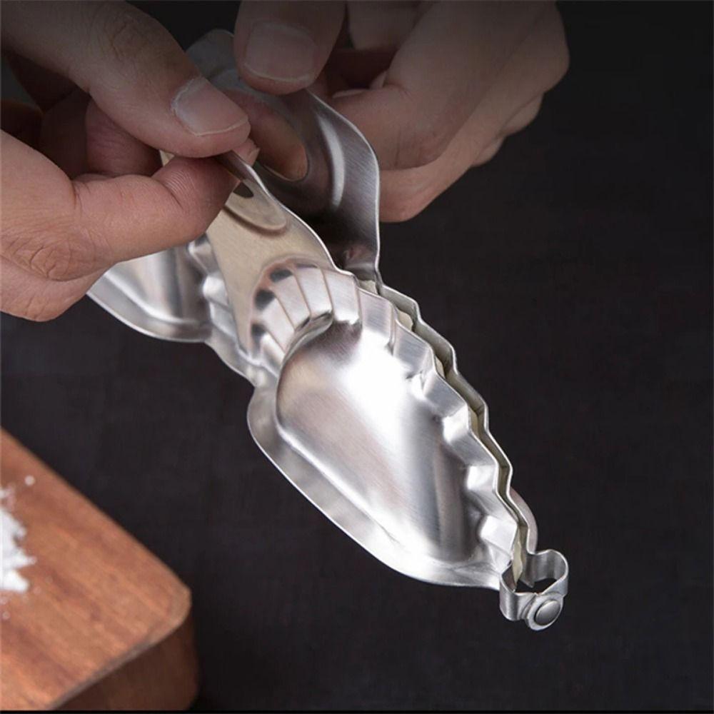 Gezacktes Design Jiaozi Pressformen mit Griff Manuelle Ravioli-Teigblätter Restaurant