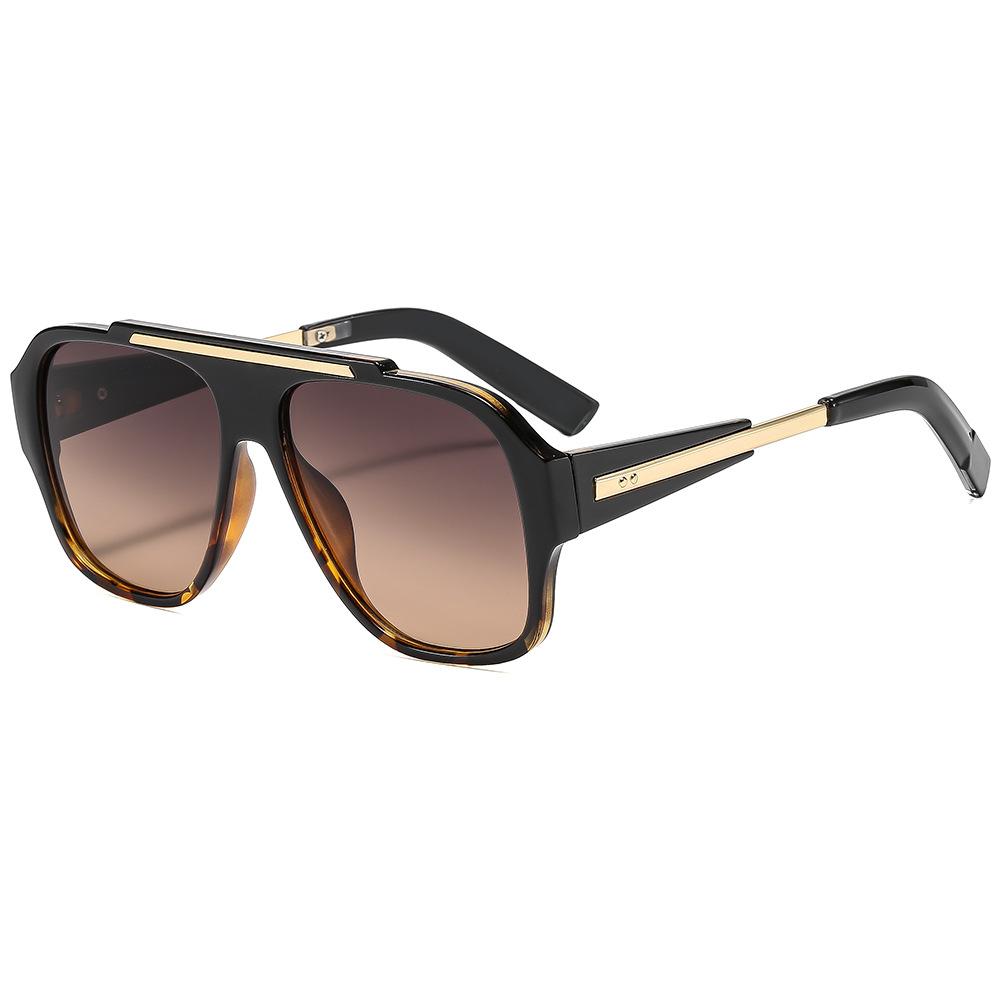  New Fashion Rivets Square Women Sunglasses Shades UV400 Retro Trending Gradient Men Punk Yellow Sun Glasses