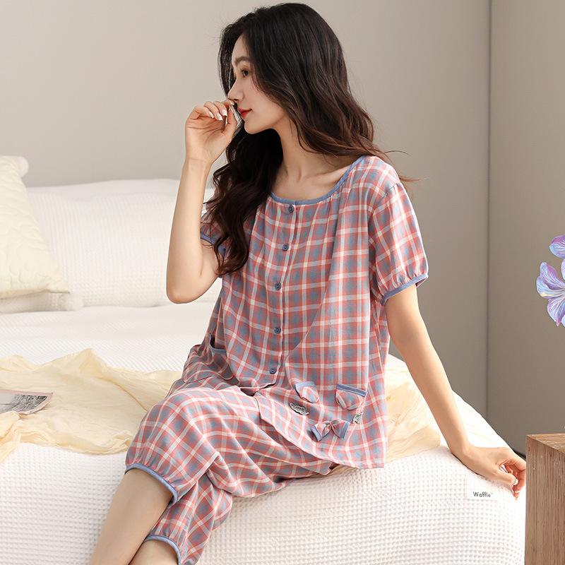 Pajamas women's 1011 new summer pure cotton thin short-sleeved cropped pants high-end cotton loungewear large-size set