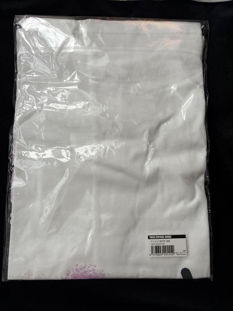[USED] Same-day Shipping TWICE T-shirt, Size M, White