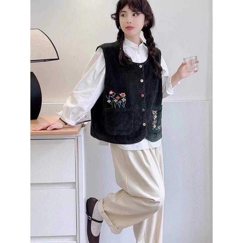 Light Luxury Retro Ethnic Style Vest Made of Corduroy Loose Fit Embroidered Sleeveless