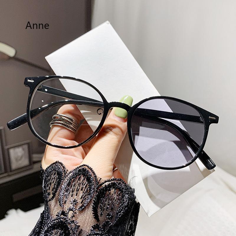 Photochromic  Myopia Glasses New Women Men Round Sun Discolored Presbyopia Eyewear Blue Light Blocking Glasses
