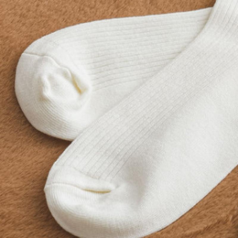 Monfoot Women S Warm Ribbed Long Neck SockS White