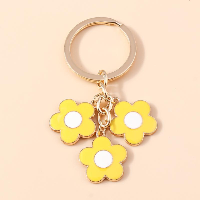 Aihua Handmade Knitted Sunflower Keychain For Women Girl Cute Crocheted Bee Flower Key Ring Handbag Pendants Jewelry Gifts