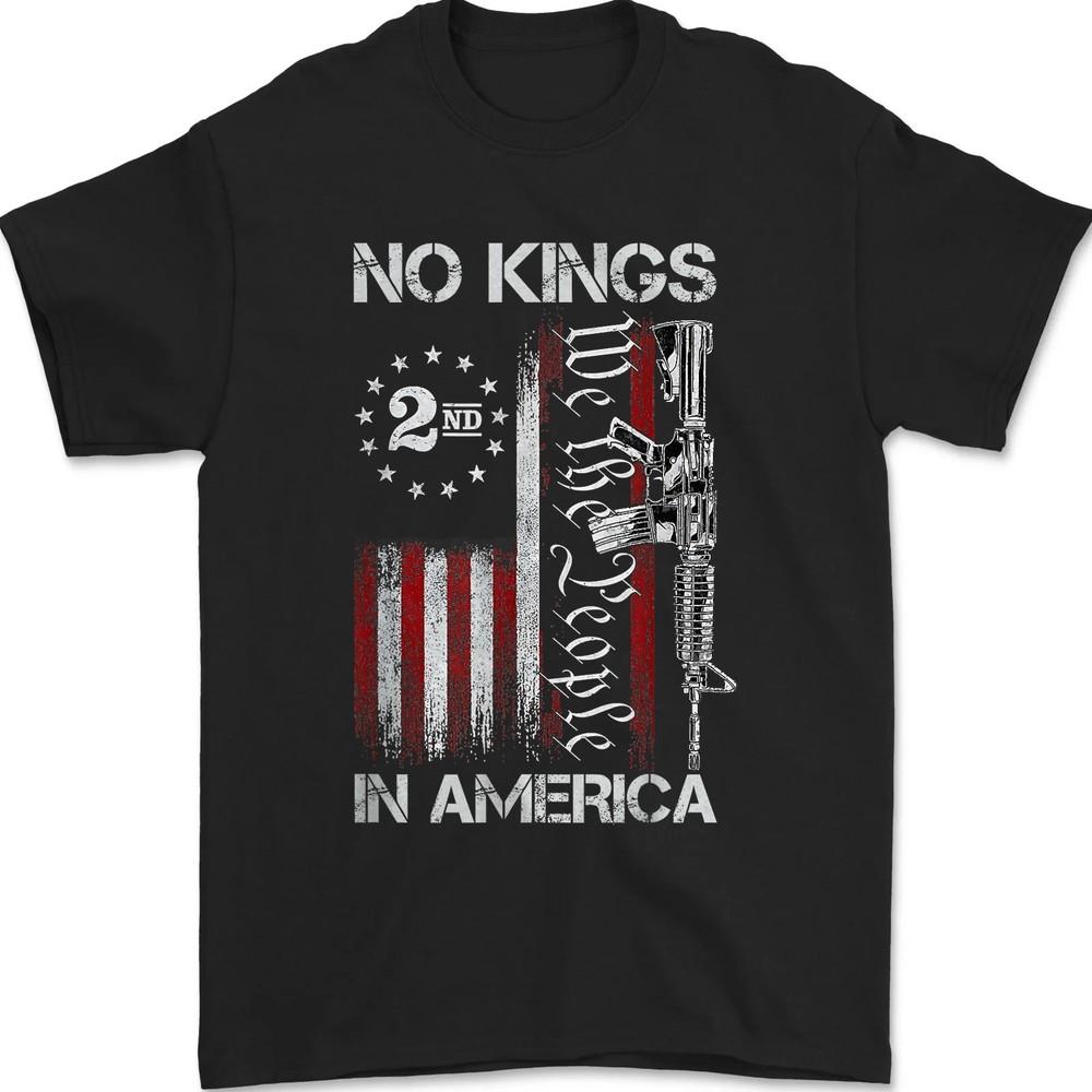 No Kings In American Vintage USA Flag Patriotic No Kings Unisex T-Shirt