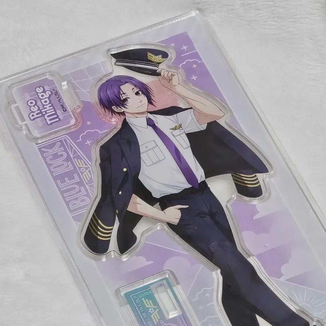 

Blue Rock Mikage Leo Pilot Acrylic Stand