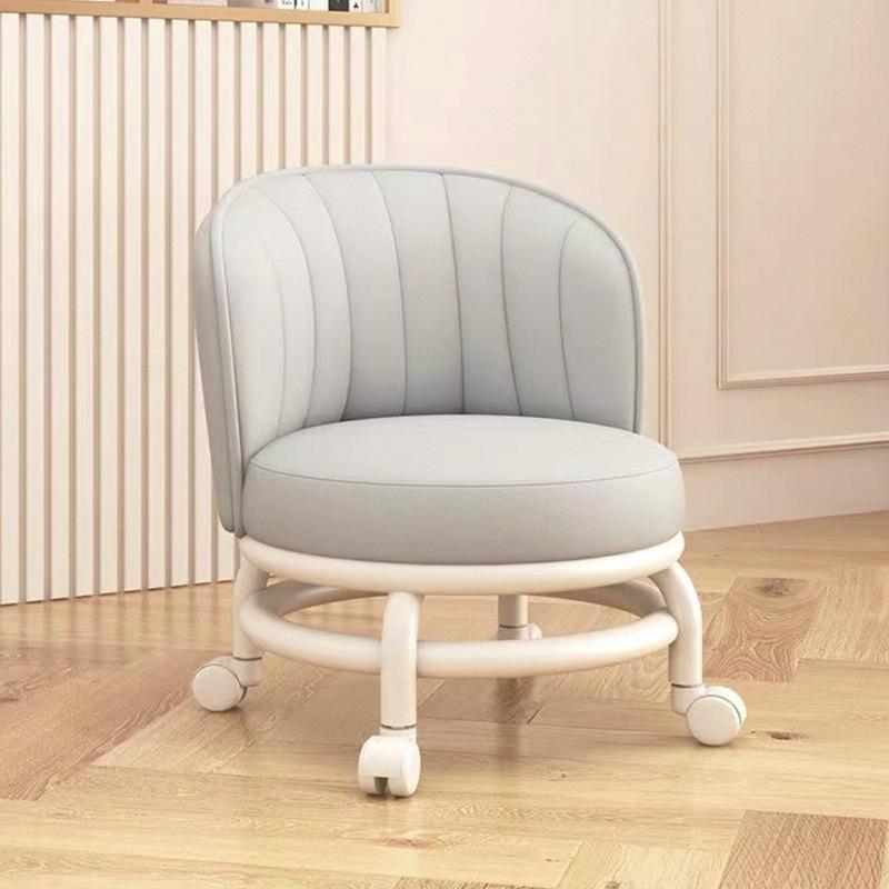 Sgabello Rotante con Ruote Girevoli a 360° - Sgabello per Cambiare le Scarpe con Design a Seduta Bassa, Altezza Confortevole, Struttura Resistente