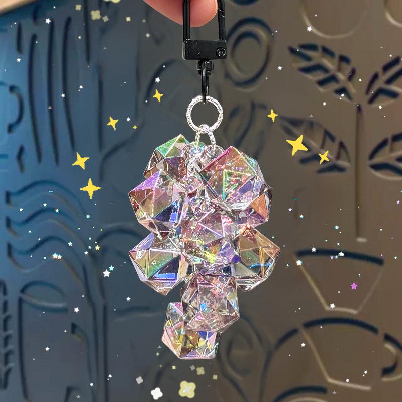 Kreativní klíčenka Hrozen s diamanty a průsvitnými korálky - Roztomilý univerzální přívěsek na tašku a malý dárek