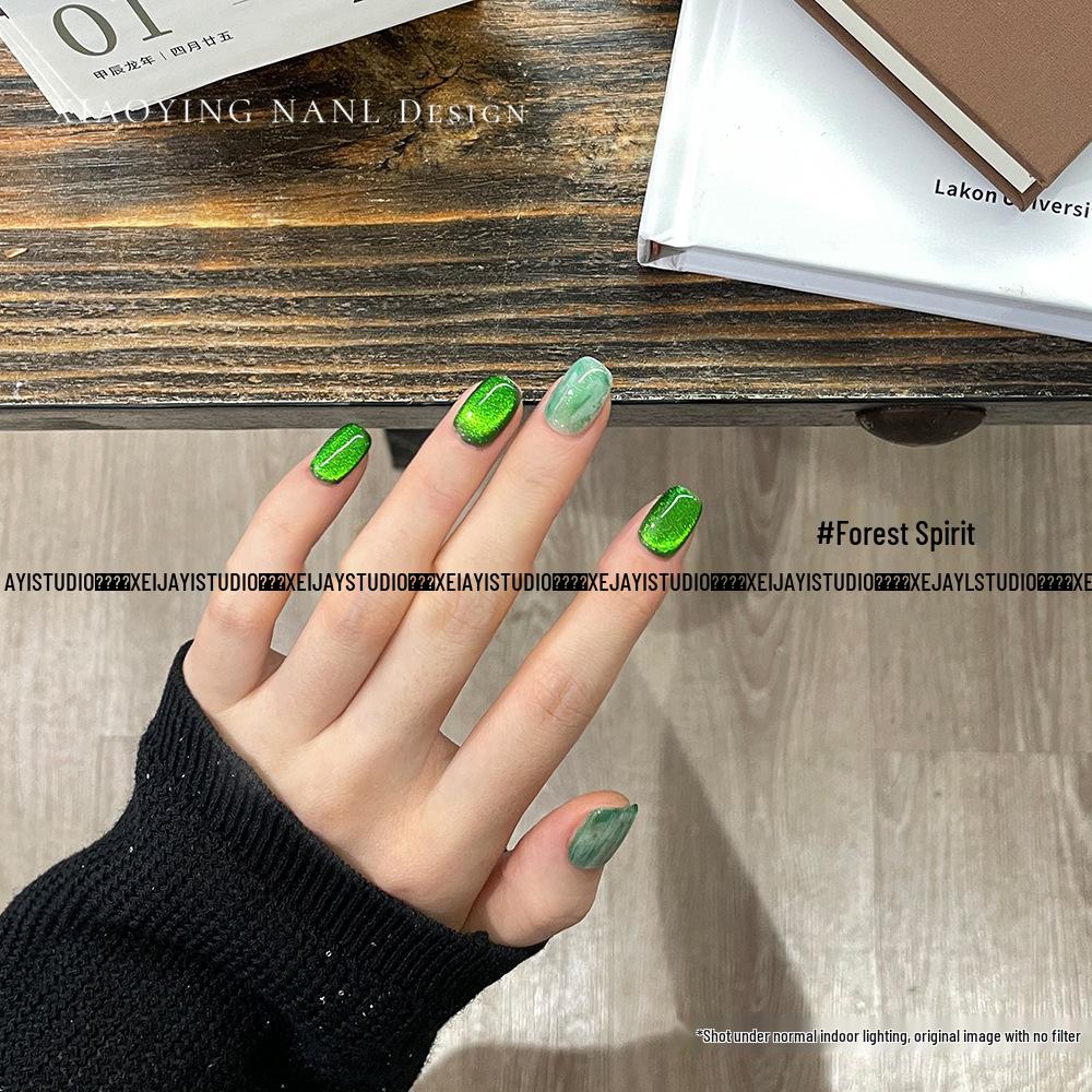 Xiaoying Magnetic Cat Eye Gel: 5g Superfine Nail Polish Light Therapy - Versatile Colors.