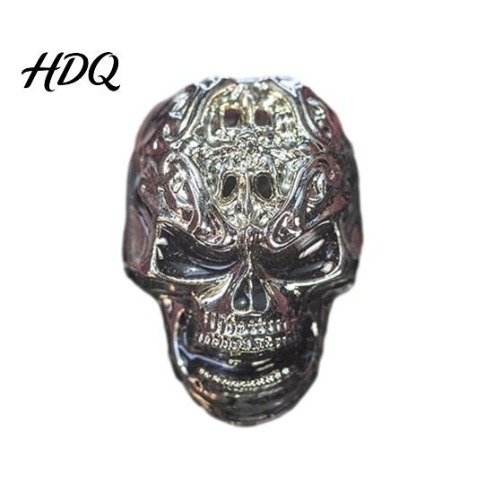 Car Vent Freshener Gift Halloween Air Clip, Metallic Skull Bat Auto Clip Purifier Charm, Cool Aroma Diffuser for Gothic Truck Interior Accessories
