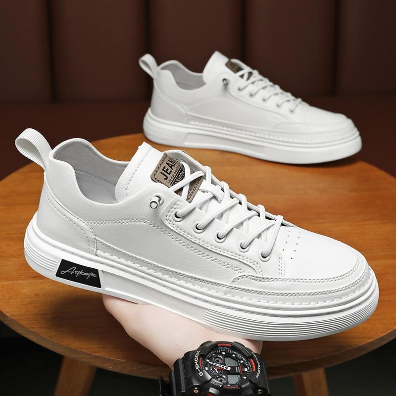 Neue koreanische Version lässige Board-Schuhe Herrenschuhe Lederoberfläche Plateau Mode trendige Schuhe Student weiße Schuhe vier Jahreszeiten Sportschuhe