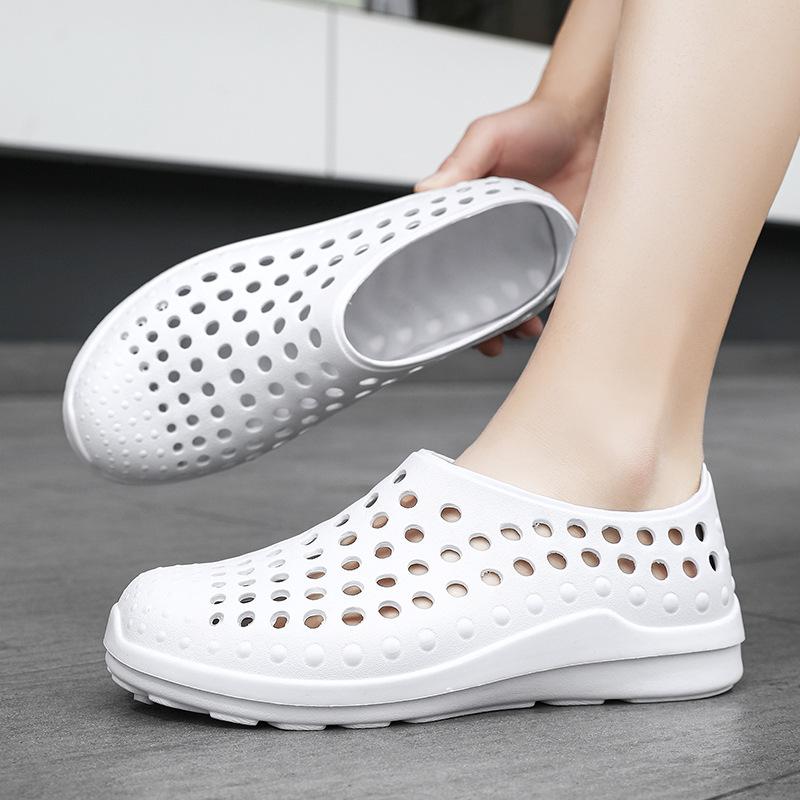 Large size men's and women's shoes casual fashion outdoor sports hole shoes non-slip beach shoes spring and summer versatile sandals