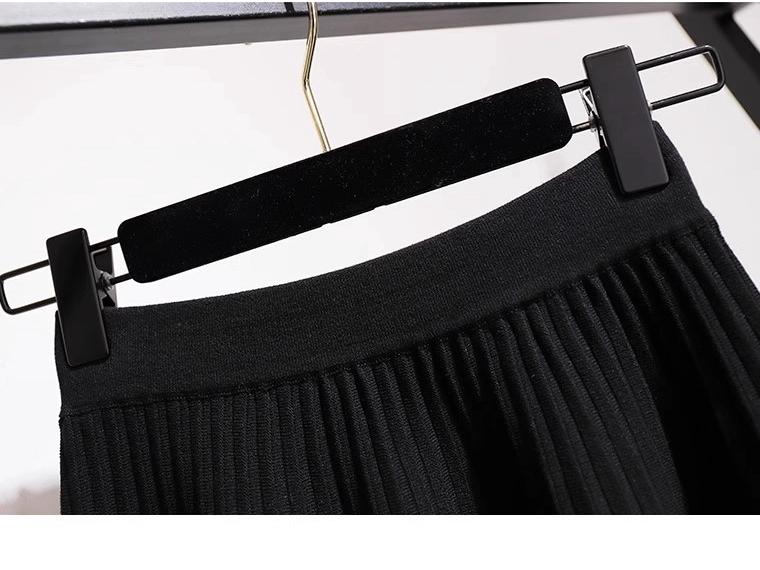 Women's Wool Knitted Pleated A-Line Skirt – Perfect for Autumn and Winter