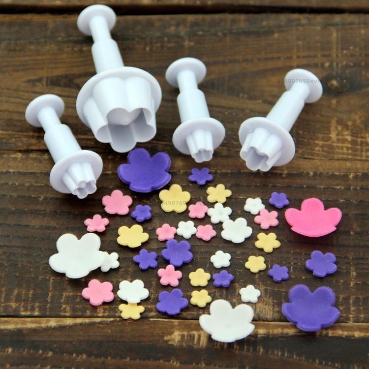 3Pcs/Set Mini Heart Flower Mold Plastic Plunger DIY Cake Decorating Tools Fondant Sugar Craft Biscuit Cookies Cutter Mould