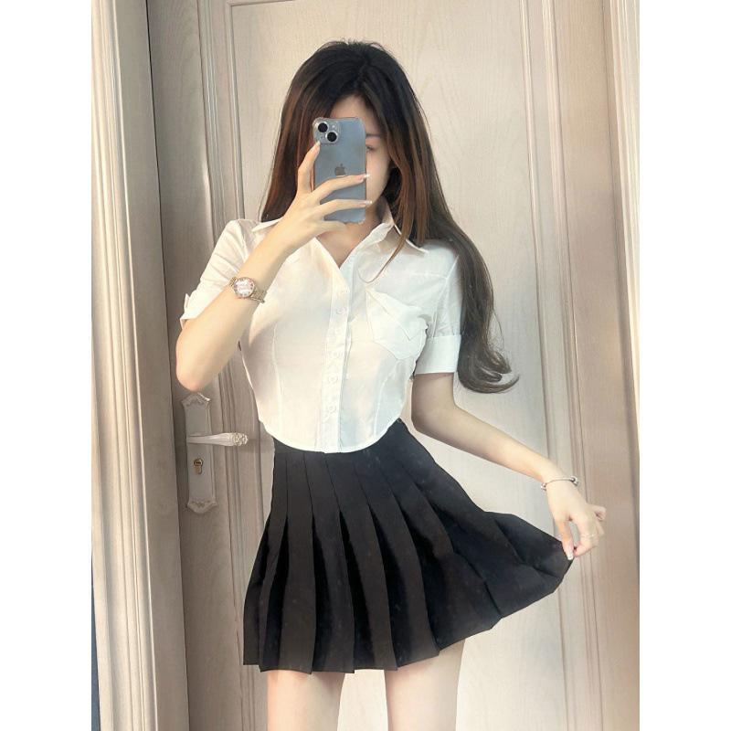 Petite Two-Piece Summer Set: White Short-Sleeve Shirt & Pleated Mini Skirt for a Chic, Youthful Look