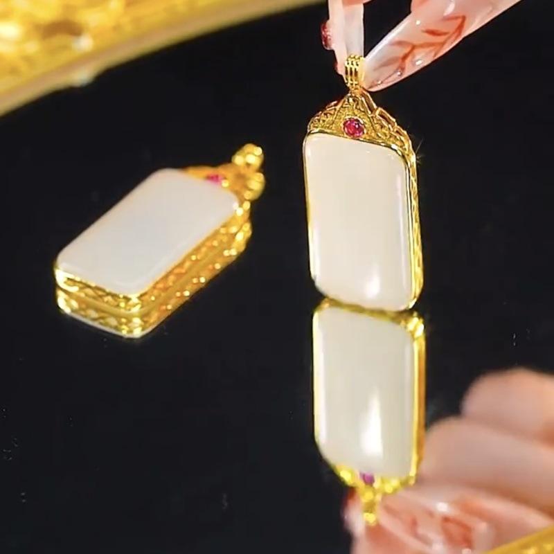 New Chinese Imitation Hetian Jade No Matter Brand Necklace Delicate Ice Through Men and Women Pendant Simple Atmosphere Clavicle Chain