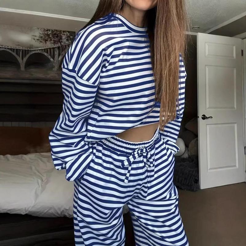 Dámský jednobarevný jednoduchý pruhovaný pyžamový komplet, kalhoty s nastavitelnou šňůrkou a top s kulatým límcem v kontrastní barvě
