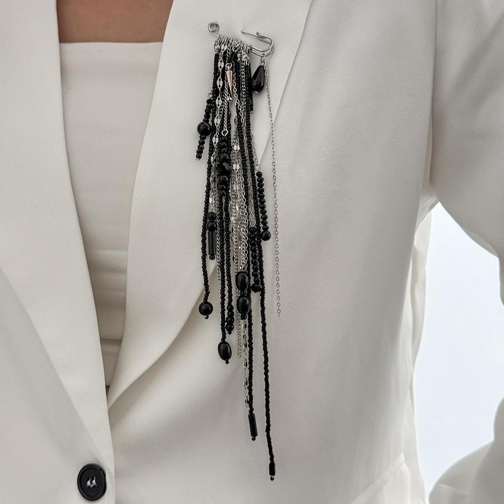 European and American Cross-border Hip-hop Ins Style Crystal Bead Tassel Chain Brooch Design Sense Suit Pin Decoration