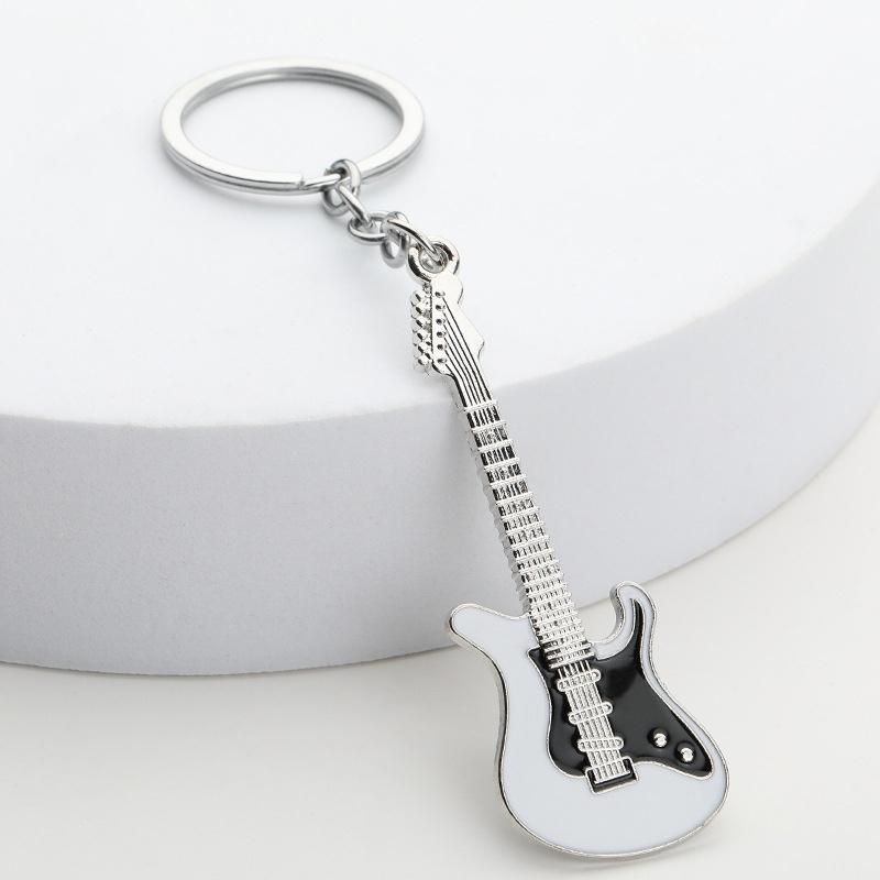 Creative Versatile Guitar Keychain For Men Women Cool Exquisite Guitar Pendant Keychain Jewelry Accessories Gifts