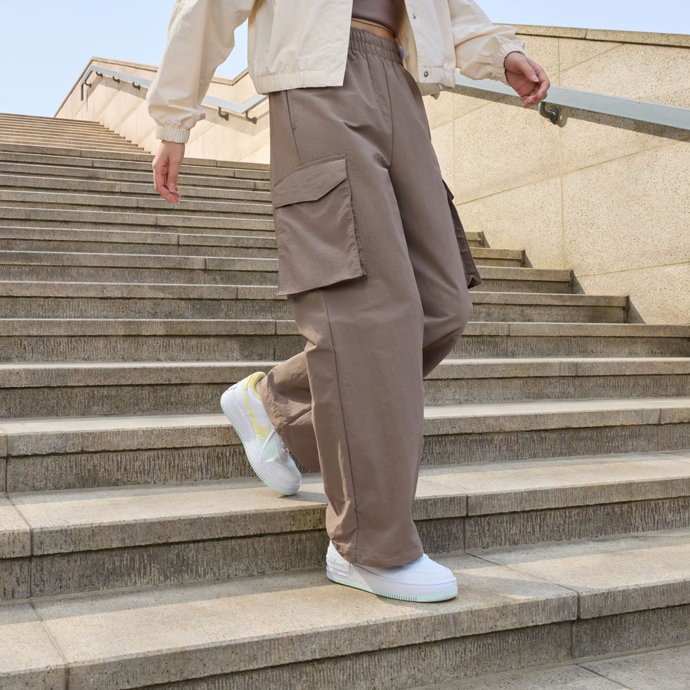 Nike Sportswear Cargo Pants Women's