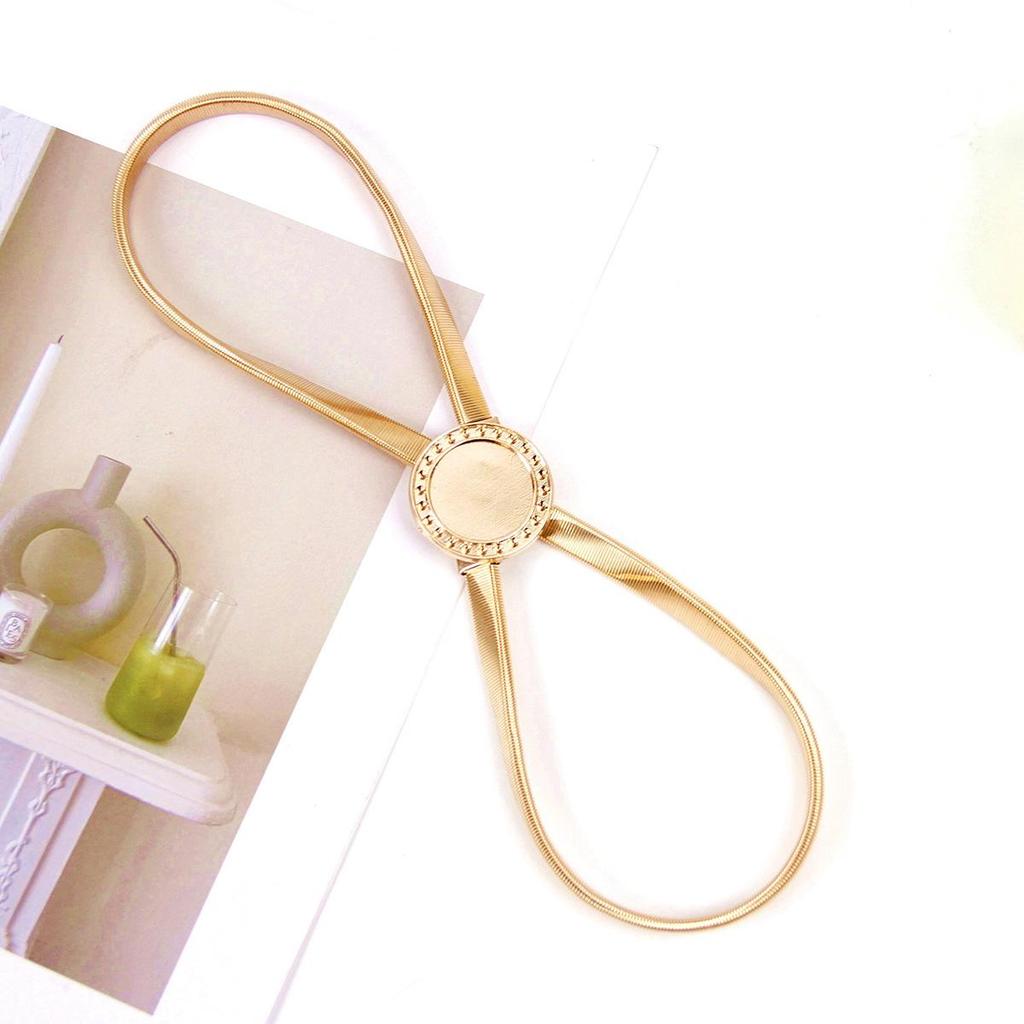 Damski Cienki Metalowy Elastyczny Pasek z Dekoracją Łańcuszka Biodrowego w Kształcie Kwiatu Róży - Idealny do Dopasowania do Spódnic i Sukienek