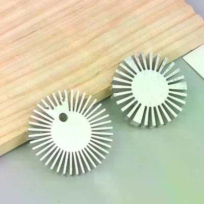 Dissipador de Calor LED COB de Alta Potência Girassol Sólido Redondo Liga de Alumínio 25-67MM de Diâmetro para Dissipação de Calor