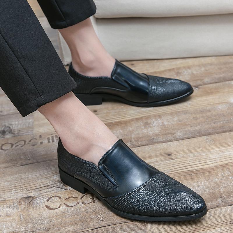 

Crocodile pattern leather shoes men s retro trend thin version polished casual shoes pointed big feet size 48 foreign trade men s shoes 48 синий