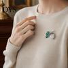 Alloy Lapel Pin Bling Rhinestone Acorn Brooch, Green Leaf Decorative Embellished Brooch for Suits Coats Bags, Jewelry Accessory Men Women