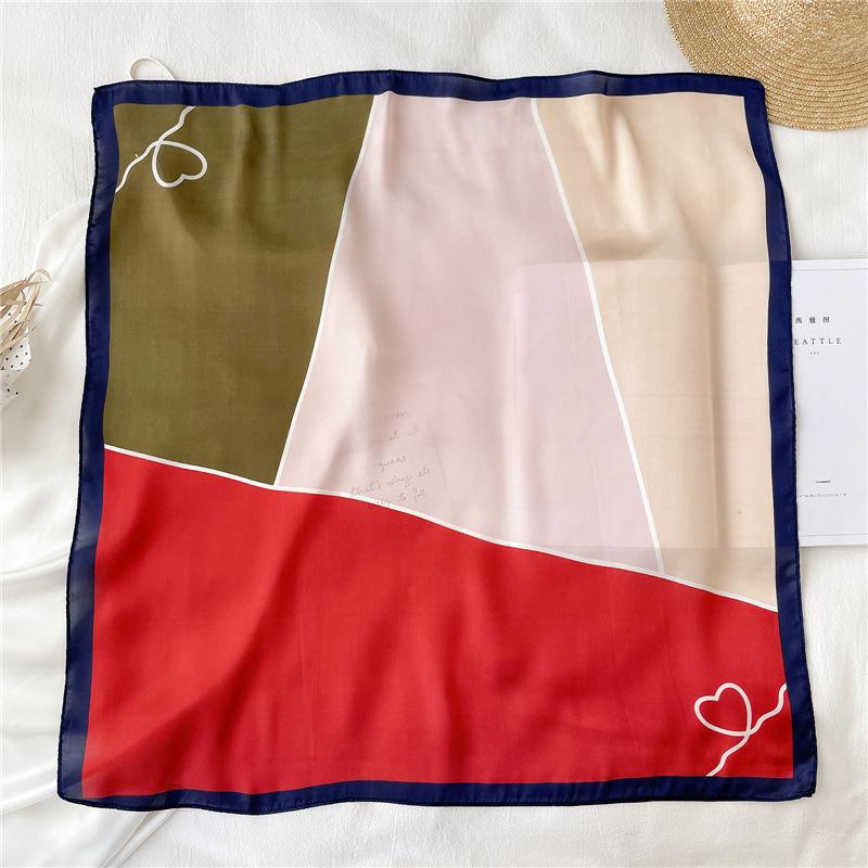 Luxury Chain Small Square Scarf 70Cm Imitation Silk Scarf Women'S Season Travel Decoration Scarf Shawl Silk Scarf