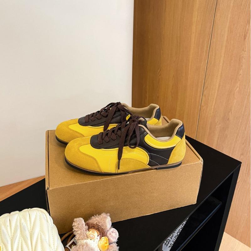 Zhao Ruth retro contrasting color flat-bottomed Jersey style sports and leisure board shoes new autumn
