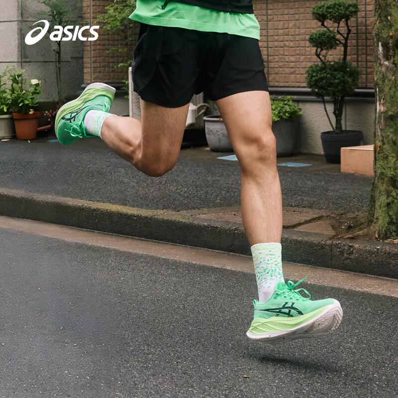 Asics Men's NOVABLAST 5 Running Shoes