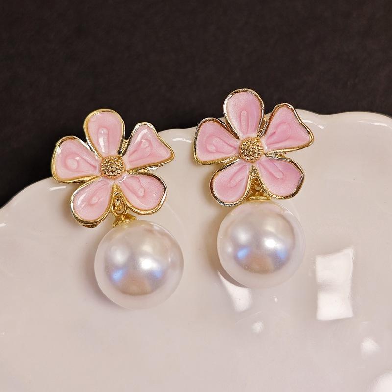 Fashion Camellia Flower Imitation Pearl Earring For Women Luxury Jewelry Accessories