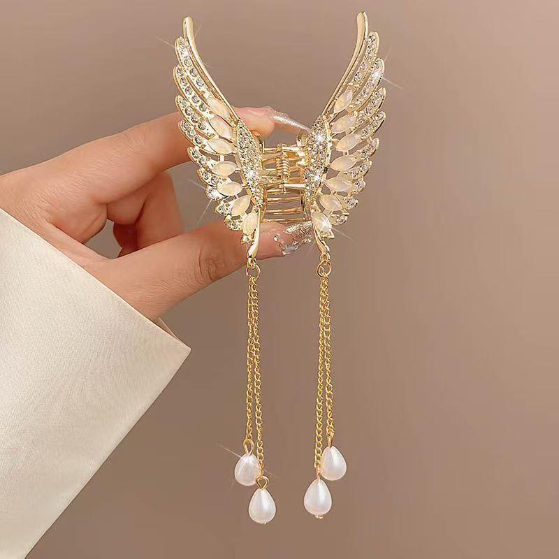 Elegant Metal Butterfly Hair Clip: High-End Tassel Claw for Women's Half-Up Ponytail