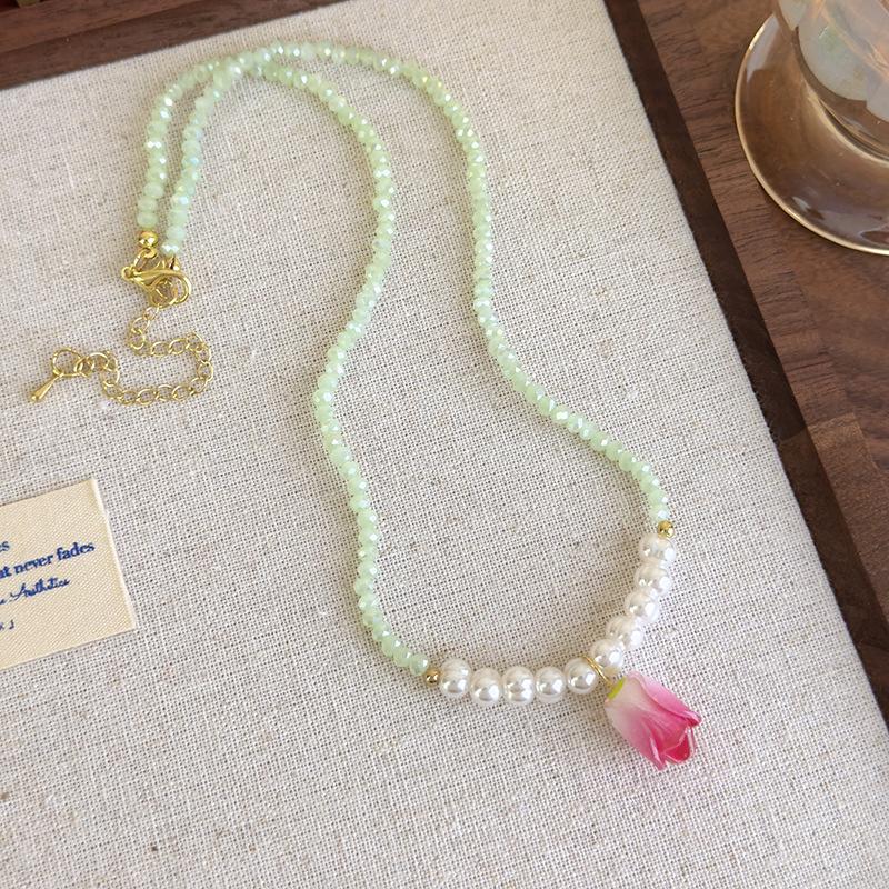 Summer Green Handmade Beaded Choker Necklace Light Luxury Design Clavicle Chain Jewelry 2025 Fashion Accessory
