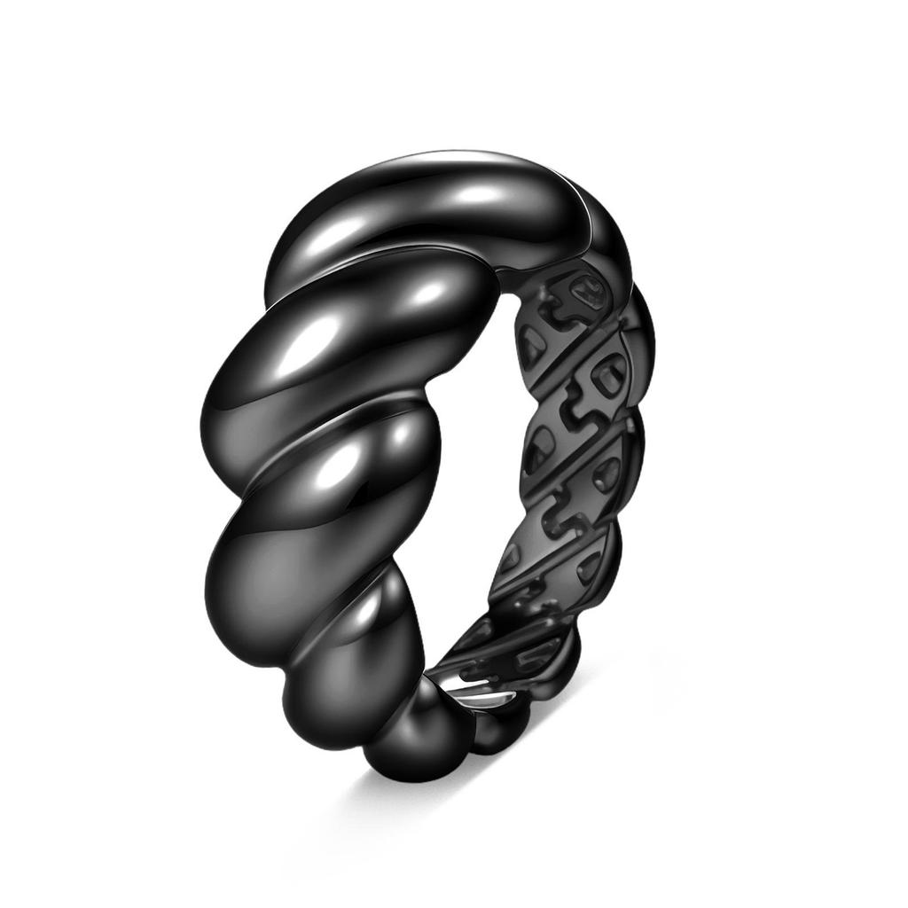 Retro Titanium Steel Lava Croissant Ring: Personalized Women's Jewelry Design