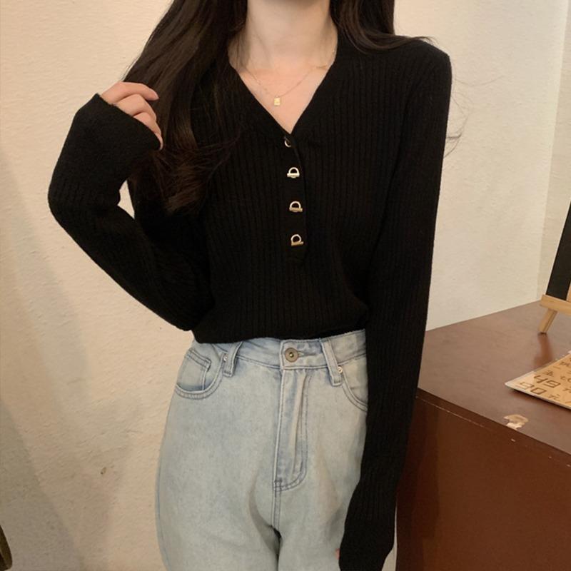 V-neck Bottoming Shirt Women's Autumn and Winter New Simple Design Slim-fitting Long-sleeved Sweater Knitted Sweater Top