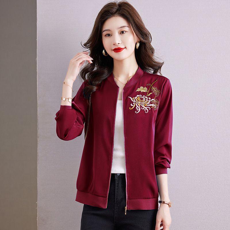 

Высококачественная короткая куртка из искусственного шелка с вышивкой, модная свободная куртка для мам, новая куртка с вышивкой на весну и осень 3XL 131-70 kg бордовый