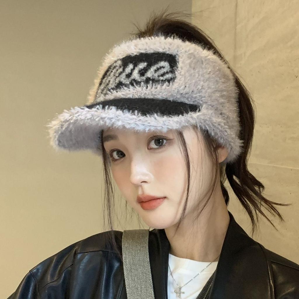 Women’s hat Fashion autumn winterstuffedknitting empty top hat high ponytail heattechnew arrivalfleece-linedthickened duck tongue hat