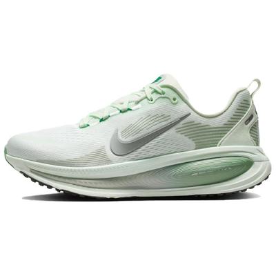 Zapatillas de Mujer Vomero 18 Verde Claro Vapor Blanco Metálico Plata Clara Plata HM6804-300
