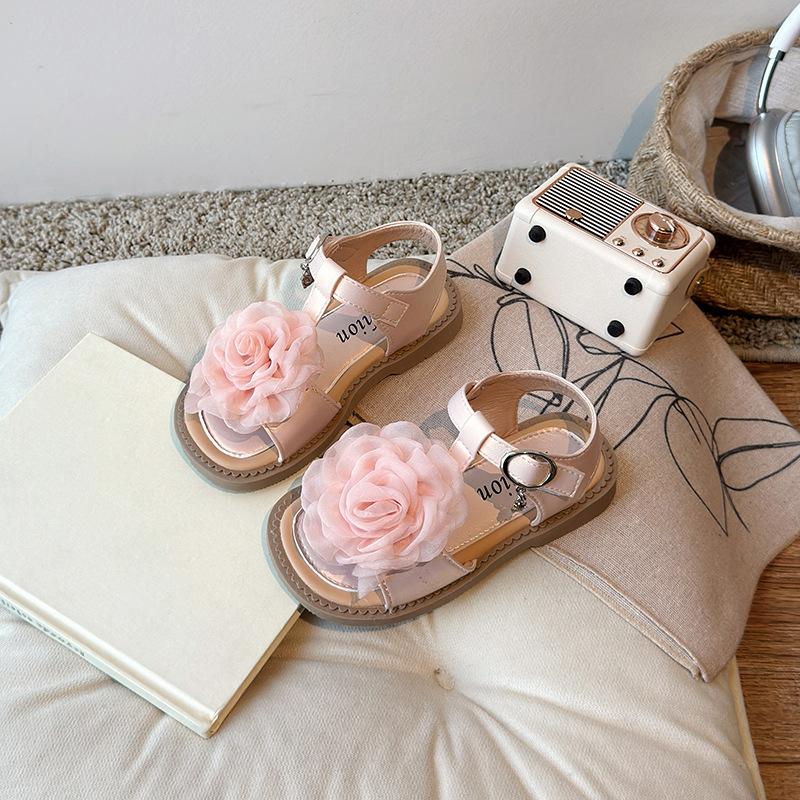Girls Princess Shoes T-strap Big Flowers Kids Sandals Ins Trendy 2025 Summer New Girls Beach Shoes Non-slip Soft Sole Sweet