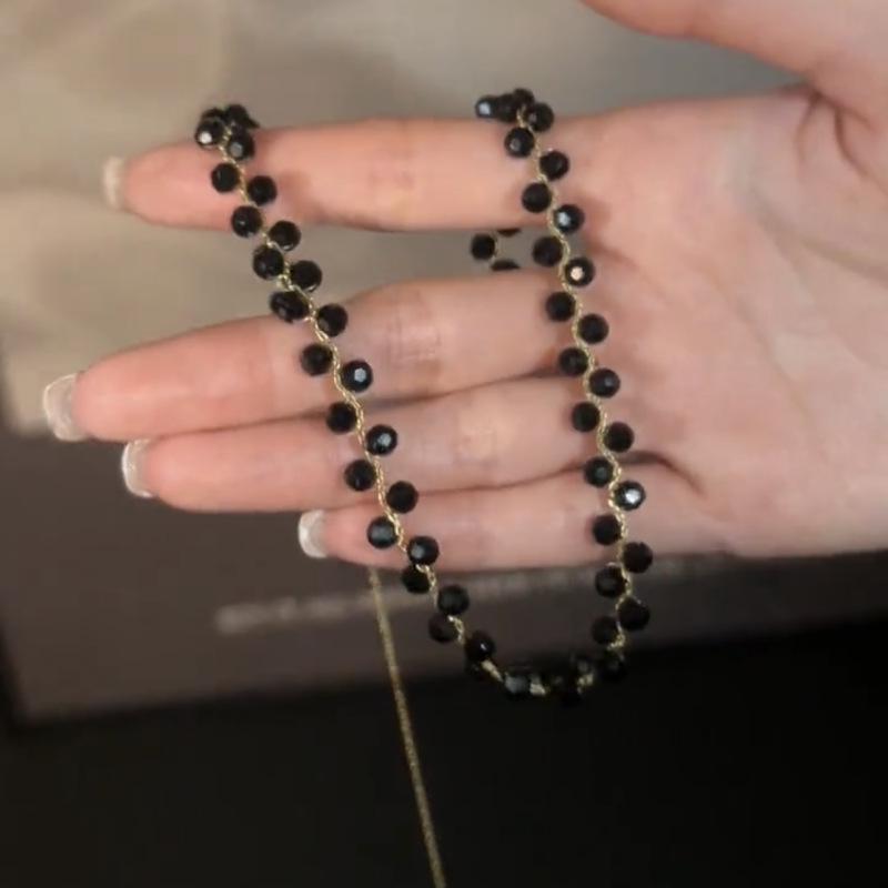 

Элегантное ожерелье-чокер из черного хрусталя и жемчуга - Универсальный, Высококлассный Модный Чокер.