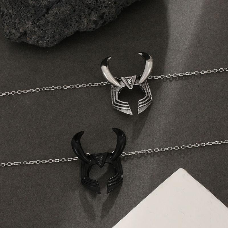 European and American Bull Head Pendant Street Hip Hop Retro Simple Fashion Punk Style Bull Horn Necklace Accessories