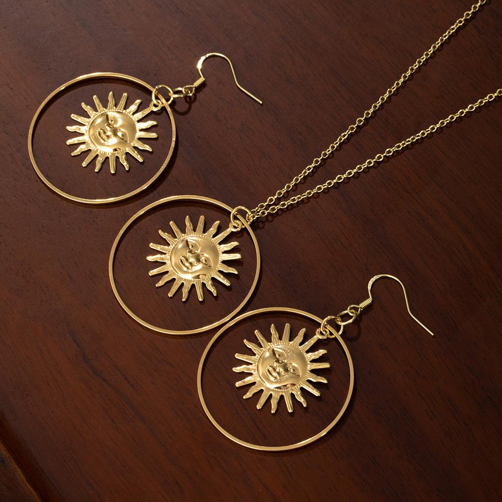 Tide Exaggerated Earrings Necklace Female Personality Hip Hop Sun Geometry Round Light Luxury Temperament Niche Suit