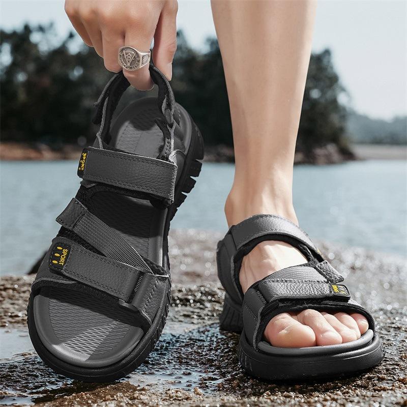 Men's Sandals New Summer Authentic Leather Toe Box Beach Shoes Non-Slip Wear-Resistant Leisure Sports Driving Sandals