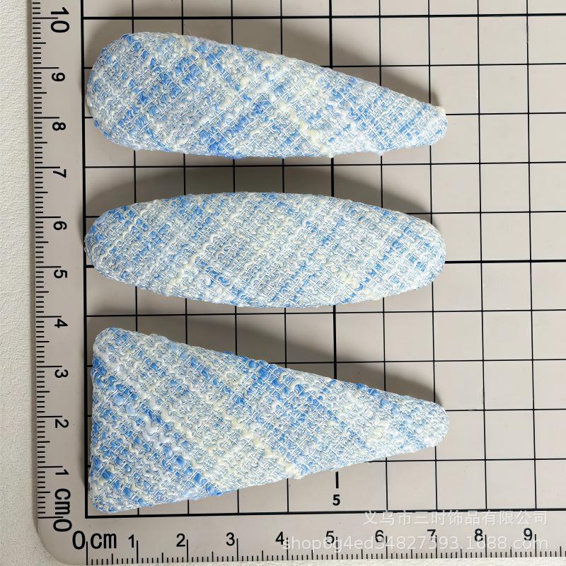 Korean Floral Plaid Triangle Hairpin for Spring-Summer - Clip for Flyaway Bangs and Sides