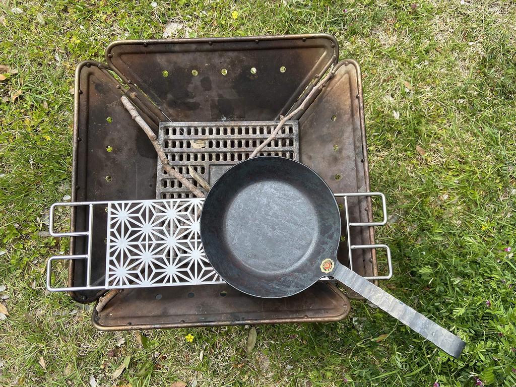 CAMPING MOON Bonfire Grill, Stainless Steel Tripod with 6 Round Bar, MTG-C