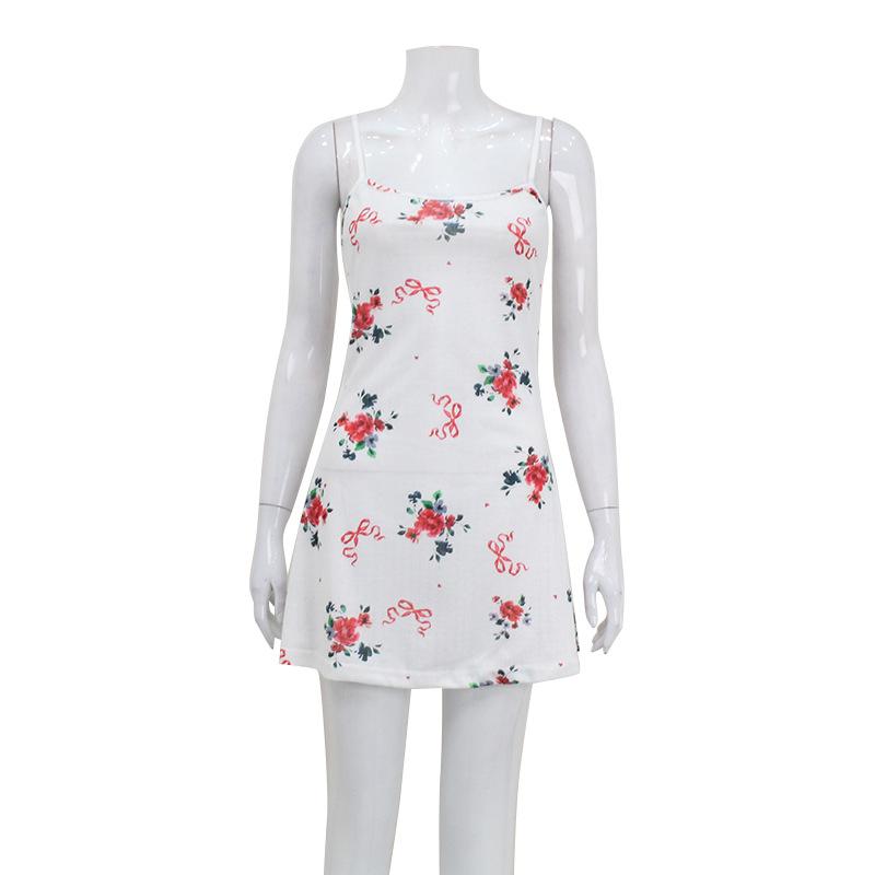 

Girls summer new French fresh floral suspender dress pure desire to close the waist casual home A-shaped dress S