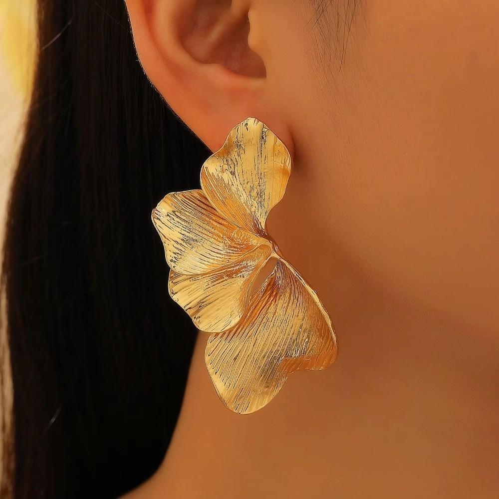 Metal Leaf Drop Earrings Exaggerated Petal Pendant Earrings  Party Ear Accessories